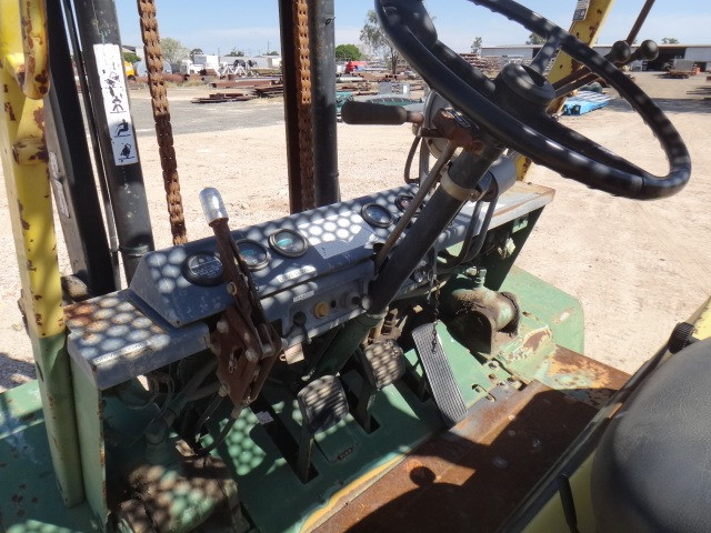 KOMATSU FG40-4 LPG / PETROL COUNTERBALANCE FORKLIFT 