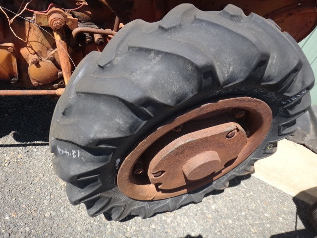 CASE IH SEX MODEL 2WD TRACTOR