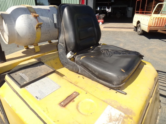 YALE GP15AF LPG / PETROL COUNTERBALANCE FORKLIFT