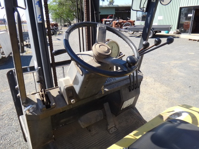 YALE GP15AF LPG / PETROL COUNTERBALANCE FORKLIFT