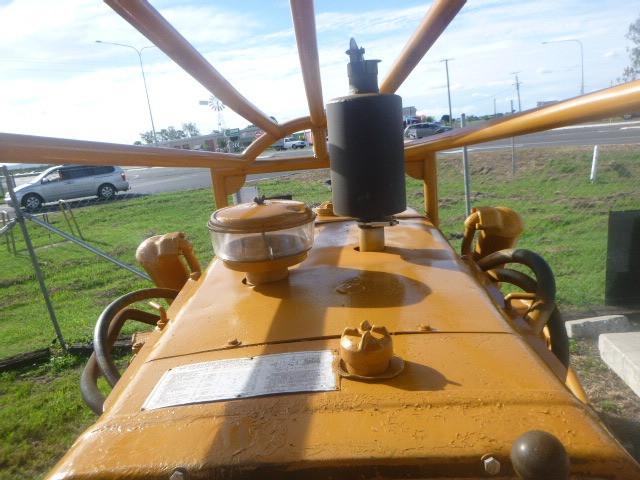 1959 CATERPILLAR D6B CAT D6 DOZER