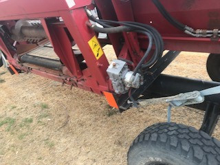 1999 CASE IH HEADER HARVESTER