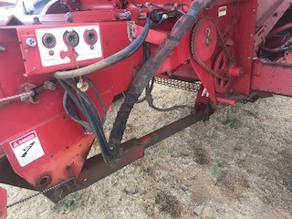 1999 CASE IH HEADER HARVESTER