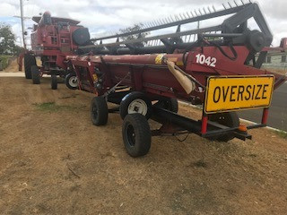 1999 CASE IH HEADER HARVESTER
