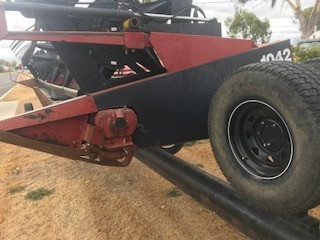 1999 CASE IH HEADER HARVESTER