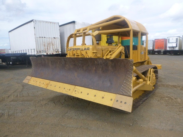 CATERPILLAR CAT D4D 49J STD TRACKED-DOZER