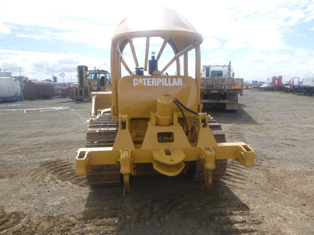 CATERPILLAR CAT D4D 49J STD TRACKED-DOZER
