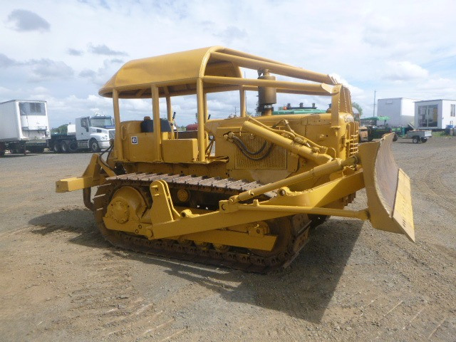 CATERPILLAR CAT D4D 49J STD TRACKED-DOZER