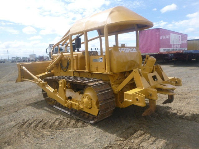 CATERPILLAR CAT D4D 49J STD TRACKED-DOZER