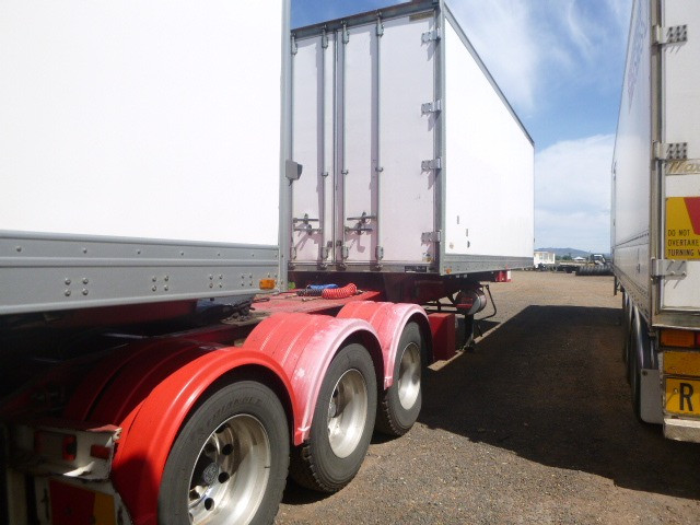 2006 MAXICUBE REFRIGERATED VAN TRAILER SEMI MAXICUBE SLIDING-A FRIDGE VAN