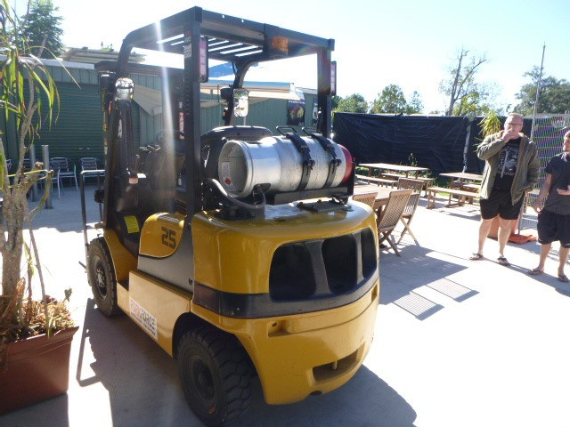 2006 YALE GLP025 YALE FORKLIFT GLP25TK FORKLIFT STD FORKLIFT