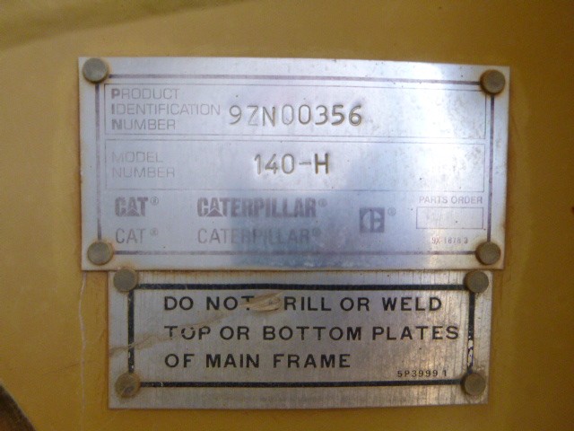2000 CATERPILLAR 140H VHP ARTIC GRADER