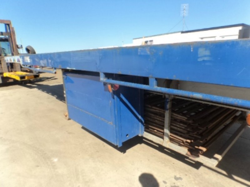 1995 Maxitrans Flat top Semi Trailer