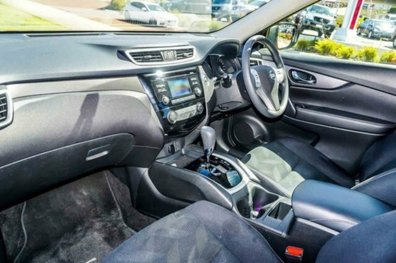2016 NISSAN X-TRAIL ST (FWD) T32