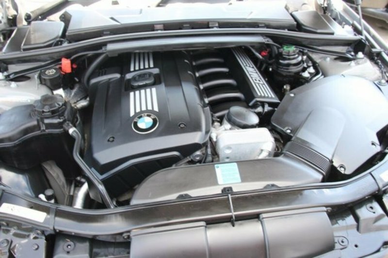 2008 BMW 3 23i E92