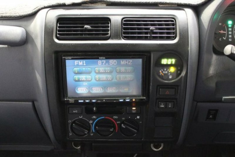 2002 TOYOTA LANDCRUISER PRADO ADVANTAGE (4x4) VZJ95R