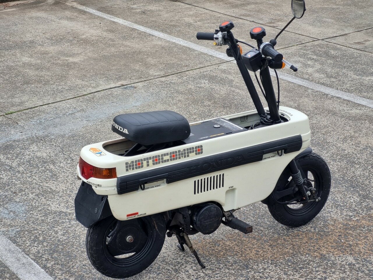 1982 HONDA MOTOCOMPO SCOOTER