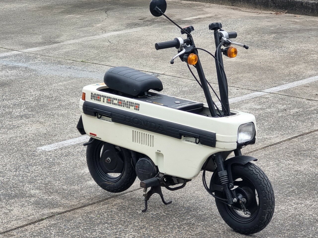 1982 HONDA MOTOCOMPO SCOOTER