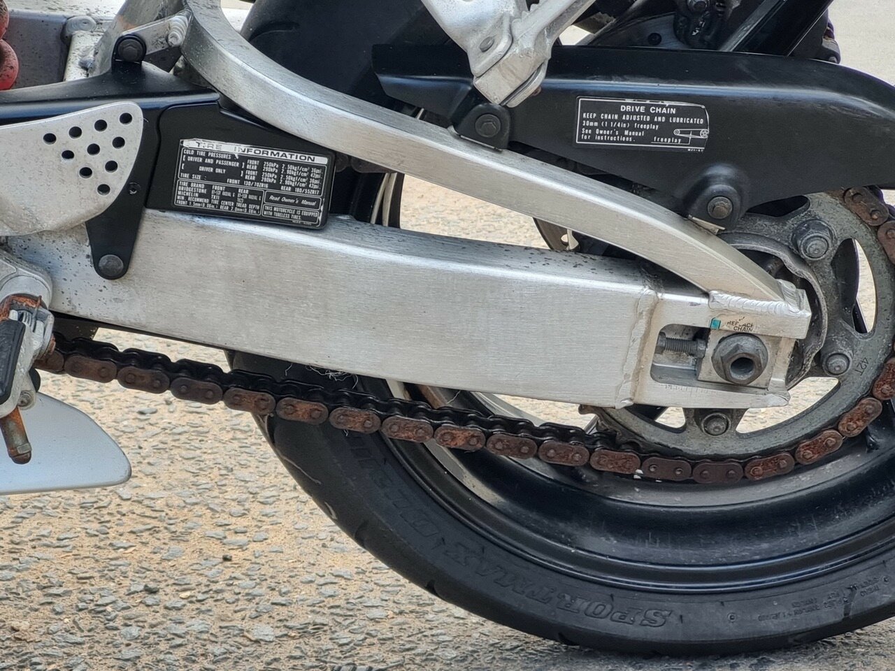 1995 HONDA CBR900RR (FIREBLADE) SPORTS