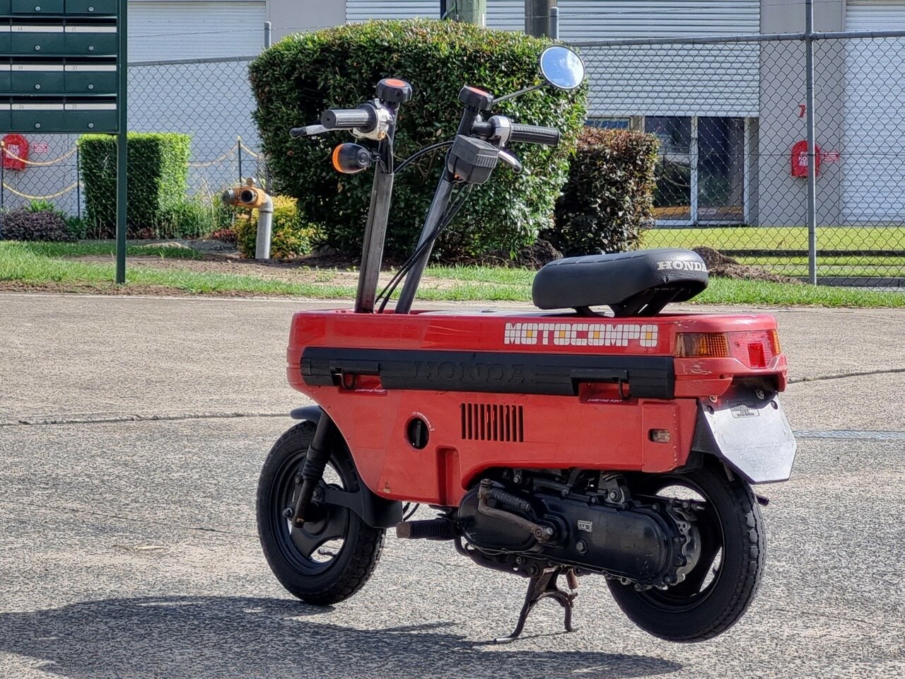 1982 HONDA MOTOCOMPO SCOOTER