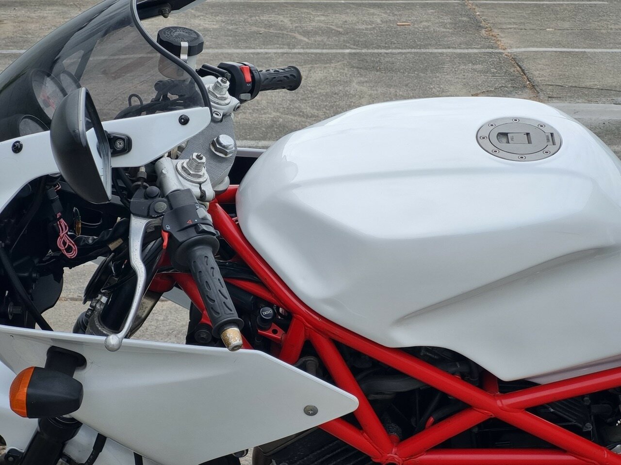 1995 YAMAHA TRX850 ROAD 