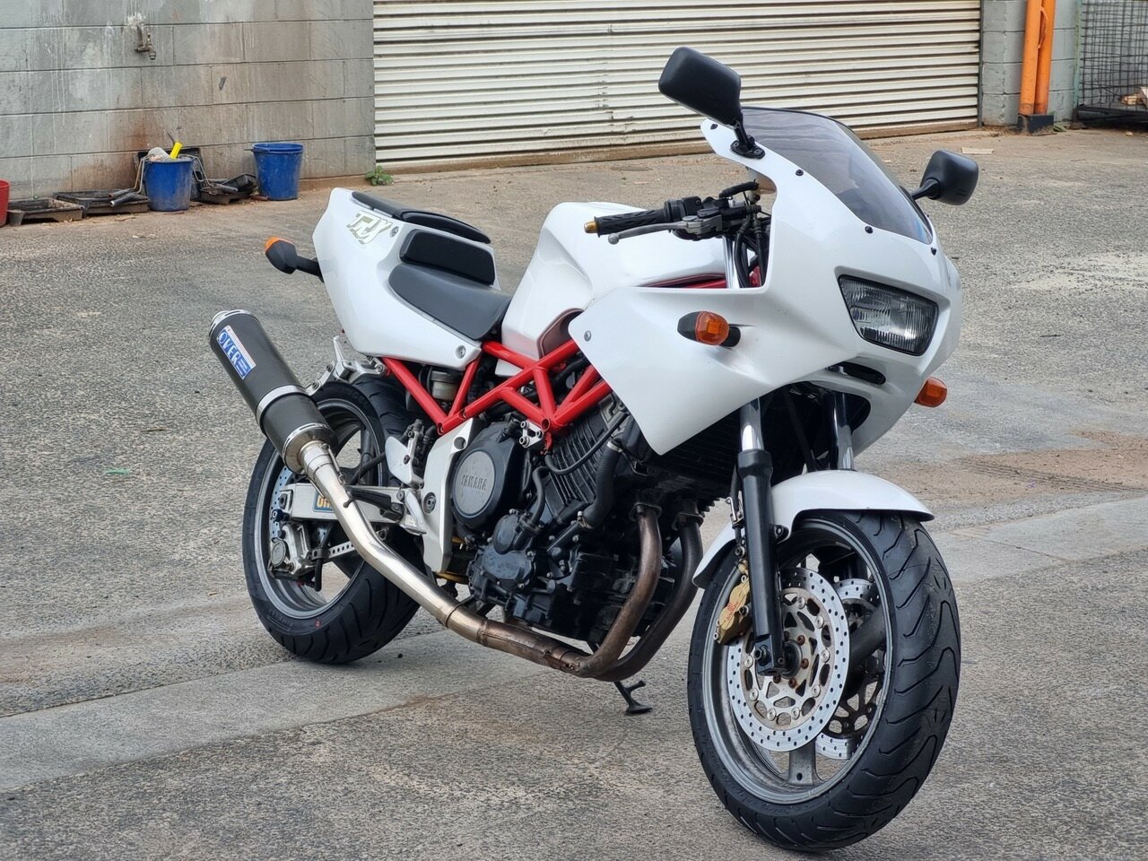 1995 YAMAHA TRX850 ROAD 