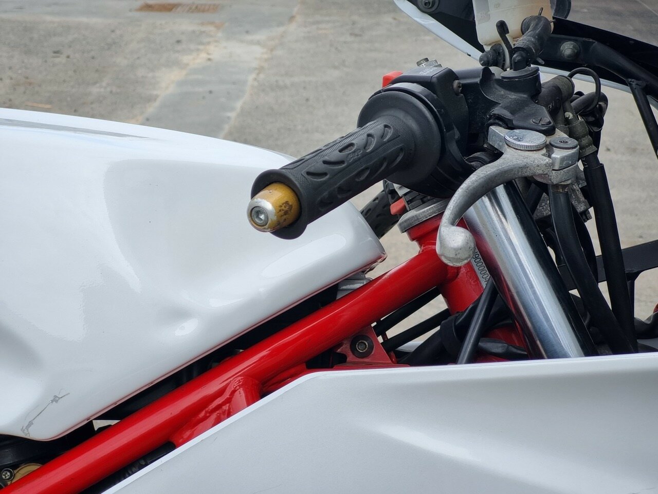 1995 YAMAHA TRX850 ROAD 