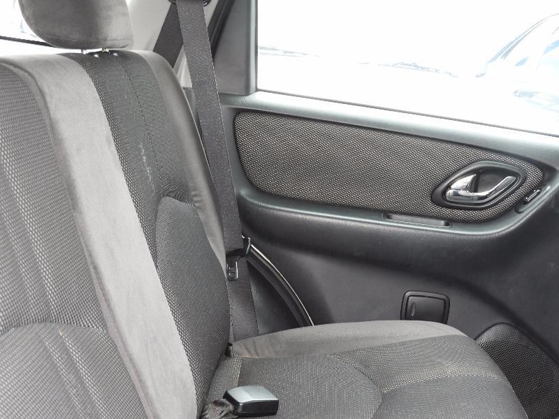 2003 MAZDA TRIBUTE CLASSIC