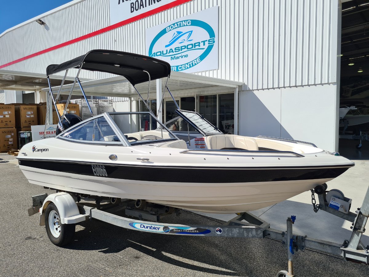 2011 CAMPION ALLANTE 485 RUNABOUT
