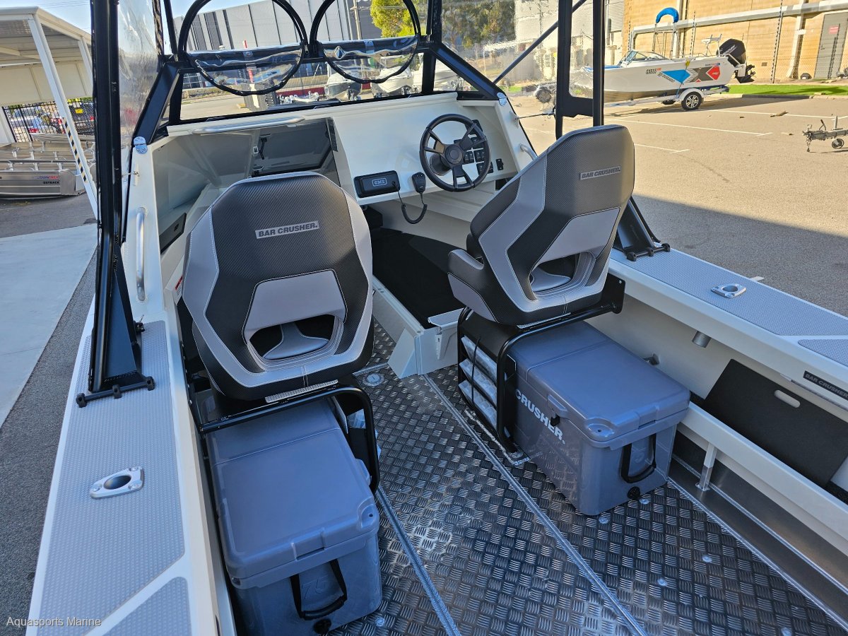 2024 BAR CRUSHER 615 C CUDDY CABIN