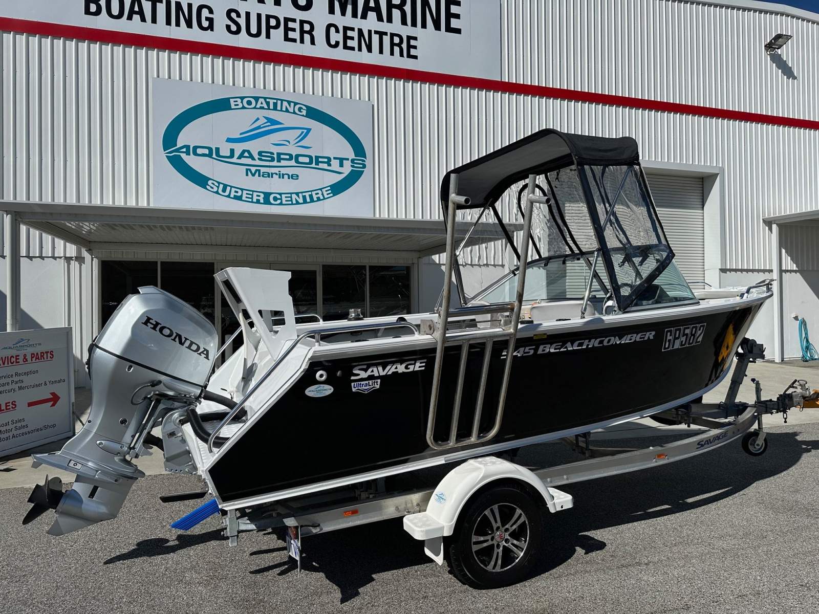 2021 SAVAGE 545 BEACHCOMBER BOWRIDER