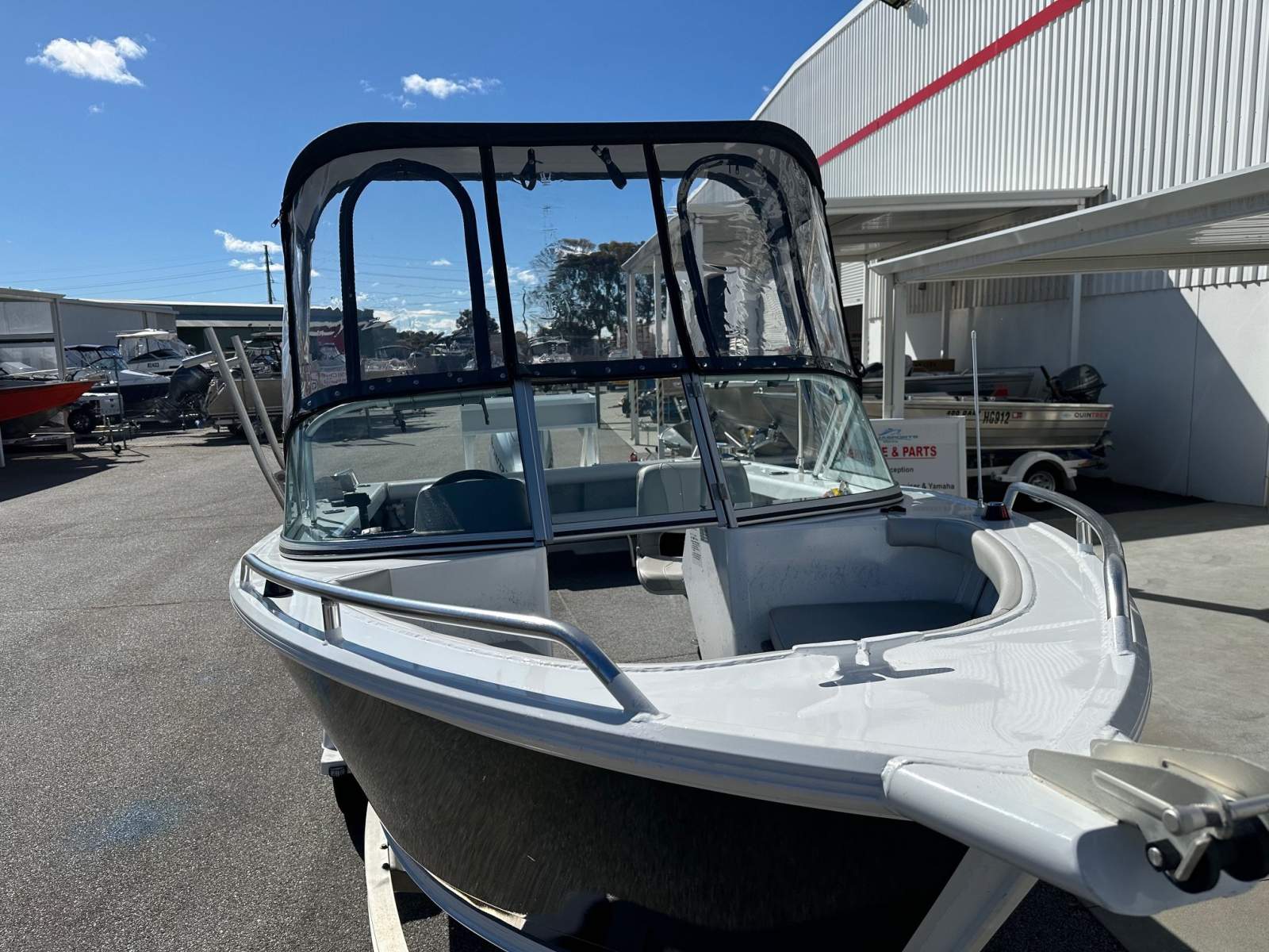 2021 SAVAGE 545 BEACHCOMBER BOWRIDER