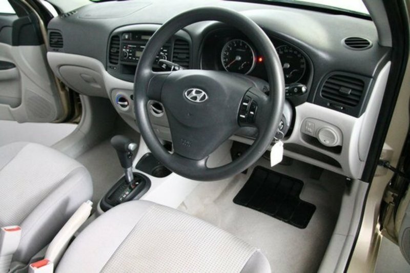 2007 HYUNDAI ACCENT 1.6 MC