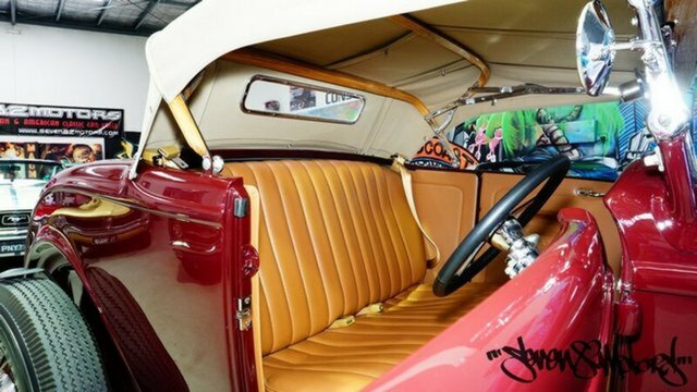 1932 Ford Roadster Hot Rod