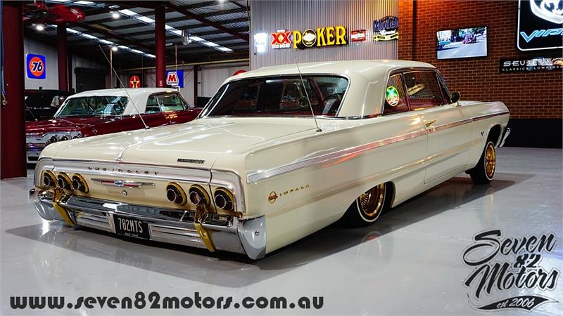 1964 CHEVROLET IMPALA SS MANUAL COUPE