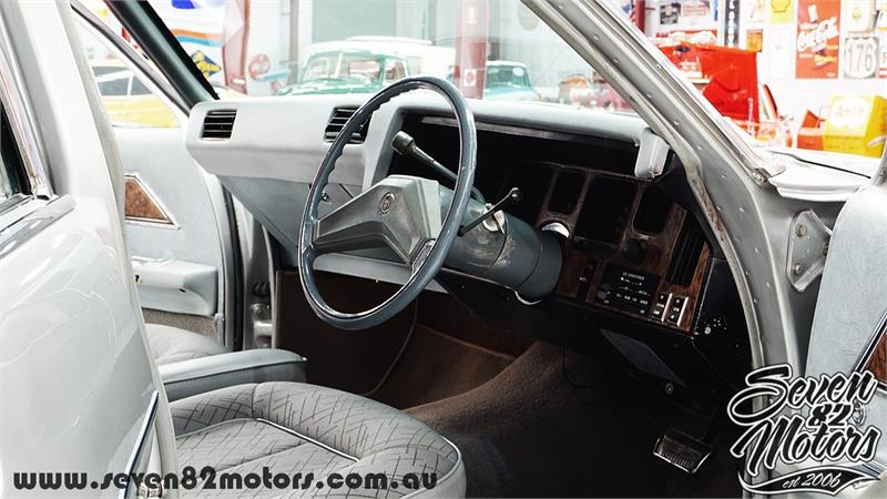 1972 HOLDEN STATESMAN HQ AUTOMATIC SEDAN