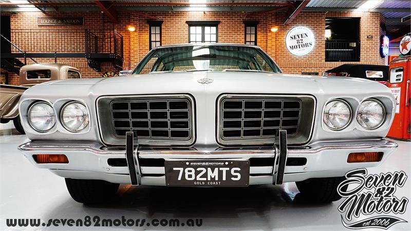 1972 HOLDEN STATESMAN HQ AUTOMATIC SEDAN