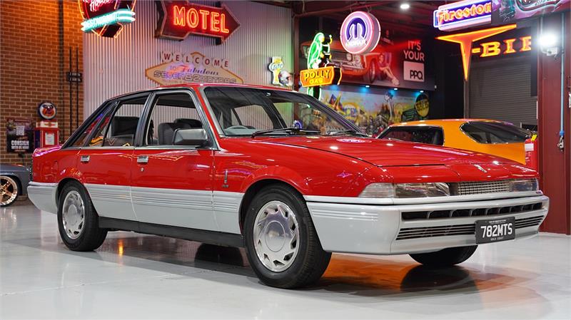 1987 HOLDEN CALAIS VL TURBO AUTOMATIC SEDAN