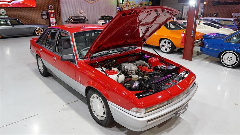 1987 HOLDEN CALAIS VL TURBO AUTOMATIC SEDAN