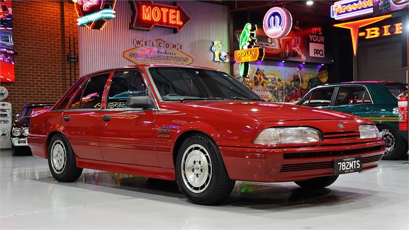 1986 HOLDEN COMMODORE VL HDT NITRON MANUAL SEDAN