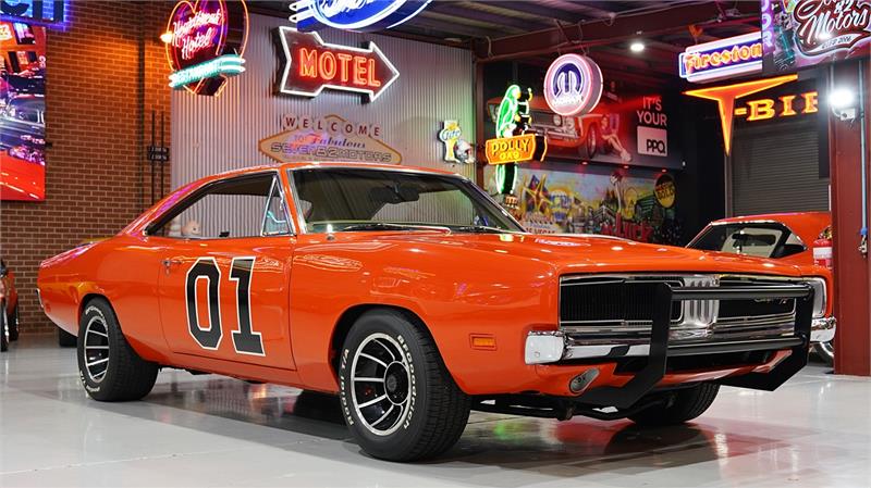 1969 DODGE CHARGER GENERAL LEE REPLICA COUPE