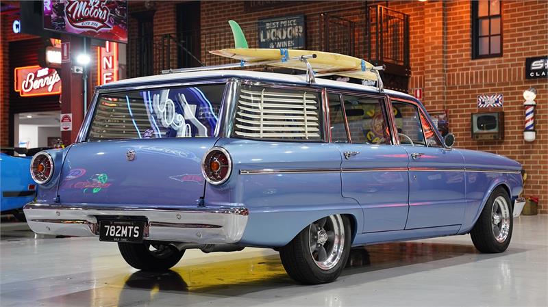 1966 FORD FALCON XP AUTOMATIC WAGON