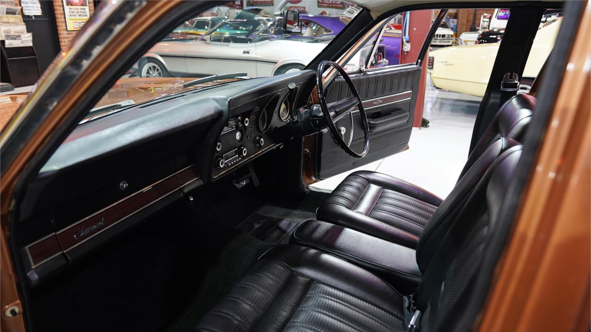 1971 FORD FAIRMONT XY AUTOMATIC SEDAN