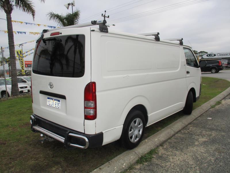 2006 TOYOTA HIACE KDH201R