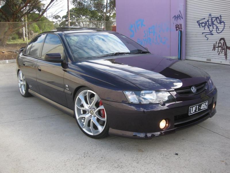 2004 HOLDEN COMMODORE SS VYII