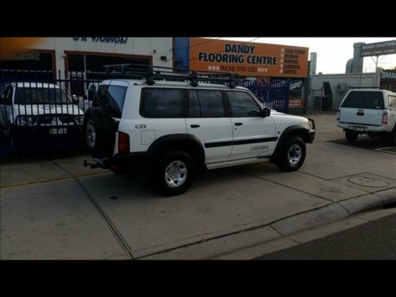 1999 NISSAN PATROL ST (4x4) GU