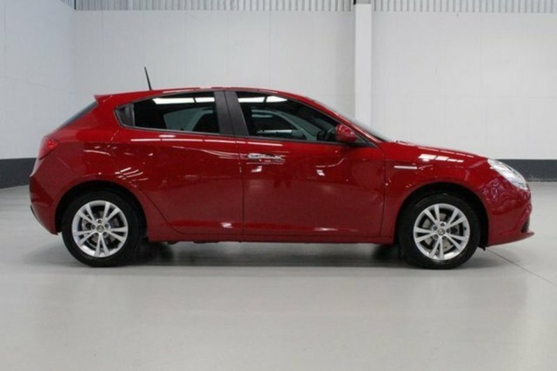 2015 ALFA ROMEO GIULIETTA PROGRESSION MY15