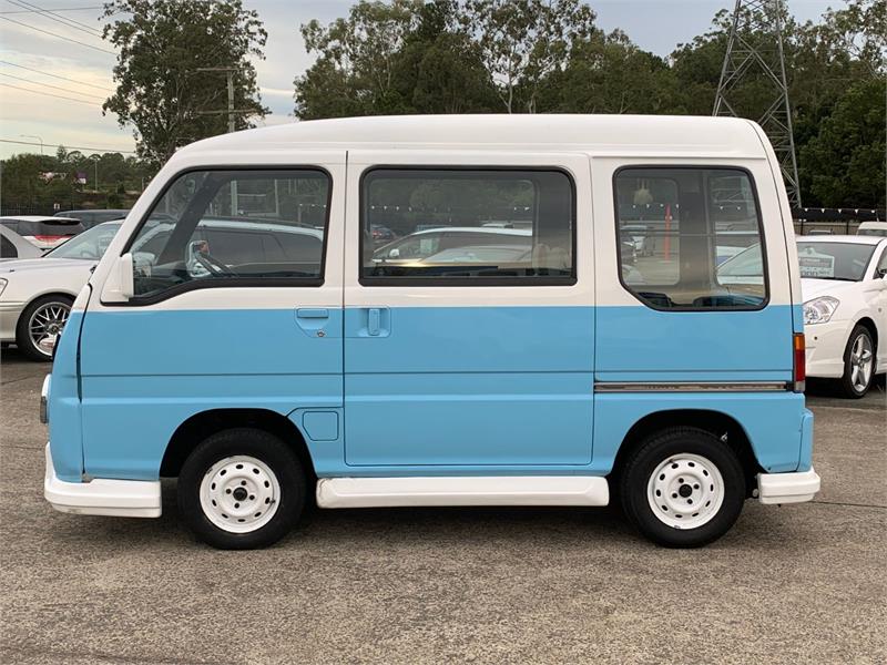 1994 SUBARU SAMBAR AUTOMATIC