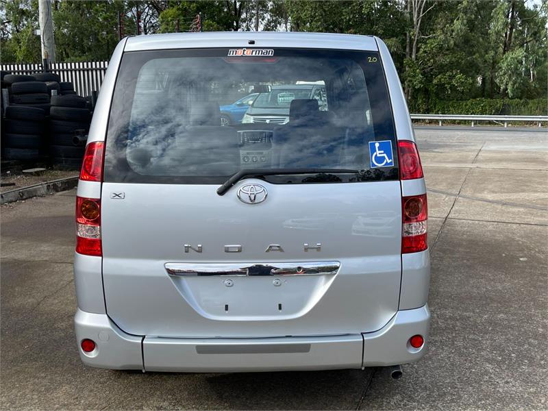 2003 TOYOTA NOAH AZR60 AUTOMATIC WAGON