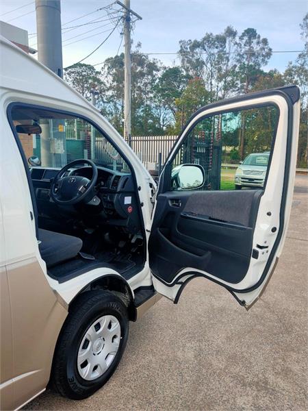2018 TOYOTA HIACE TRH229 GRAND CABIN AUTOMATIC WAGON